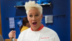 Read more about the article Anne Burrell Death Hoax Debunked! Chef Alive, Fans Relieved